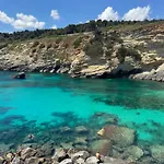 Eleonora Casa de Férias